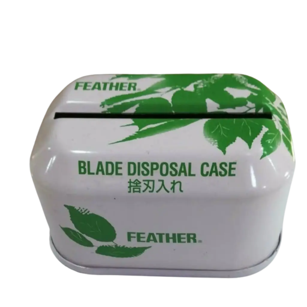 [2000000018782] Blade Case